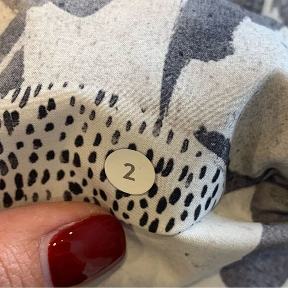 Lululemon Om Pant Mini Art Pop White Multi / Slate Size 2 - Picture 5 of 11